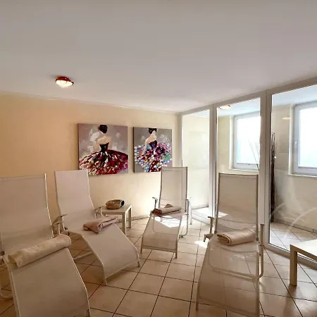 Ahndole-hollken-wohnung-3a